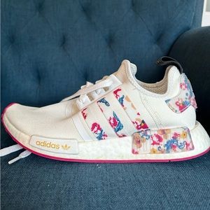 Adidas Women NMD R1 Sneakers
